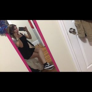 Meet your Posher, Casandra